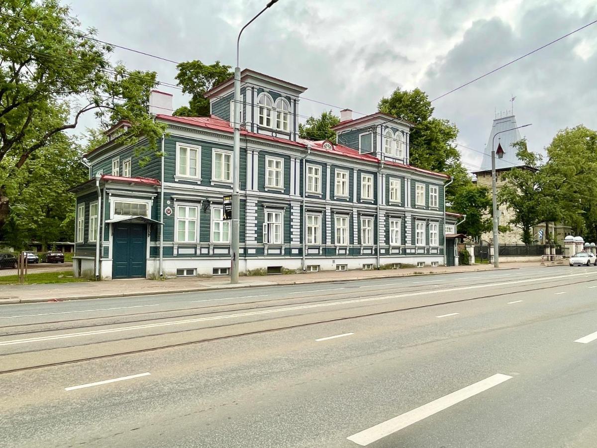 タリンCosy Studio In Historical Building. City Centerアパートメント エクステリア 写真